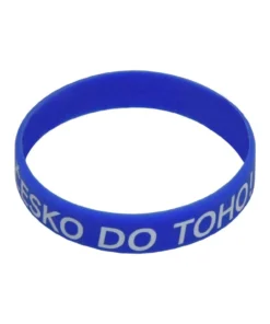 Blauwe siliconen armband met tekst "ČESKO DO TOHO!"